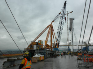 Stiff-leg derrick on Port Mann bridge in Vancouver